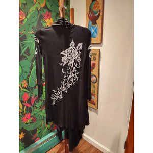 S 12 Women's Black Shawl Open Cardigan Graphic & Bling Sharkbite Hem. Sz Medium
